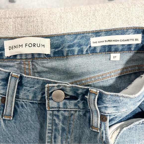 Aritzia Denim Forum The Nina Super High Cigarette 30L Size 27 - Picture 9 of 11